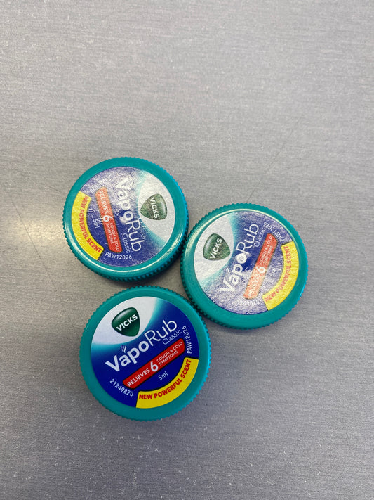 Vicks vapo rub small
