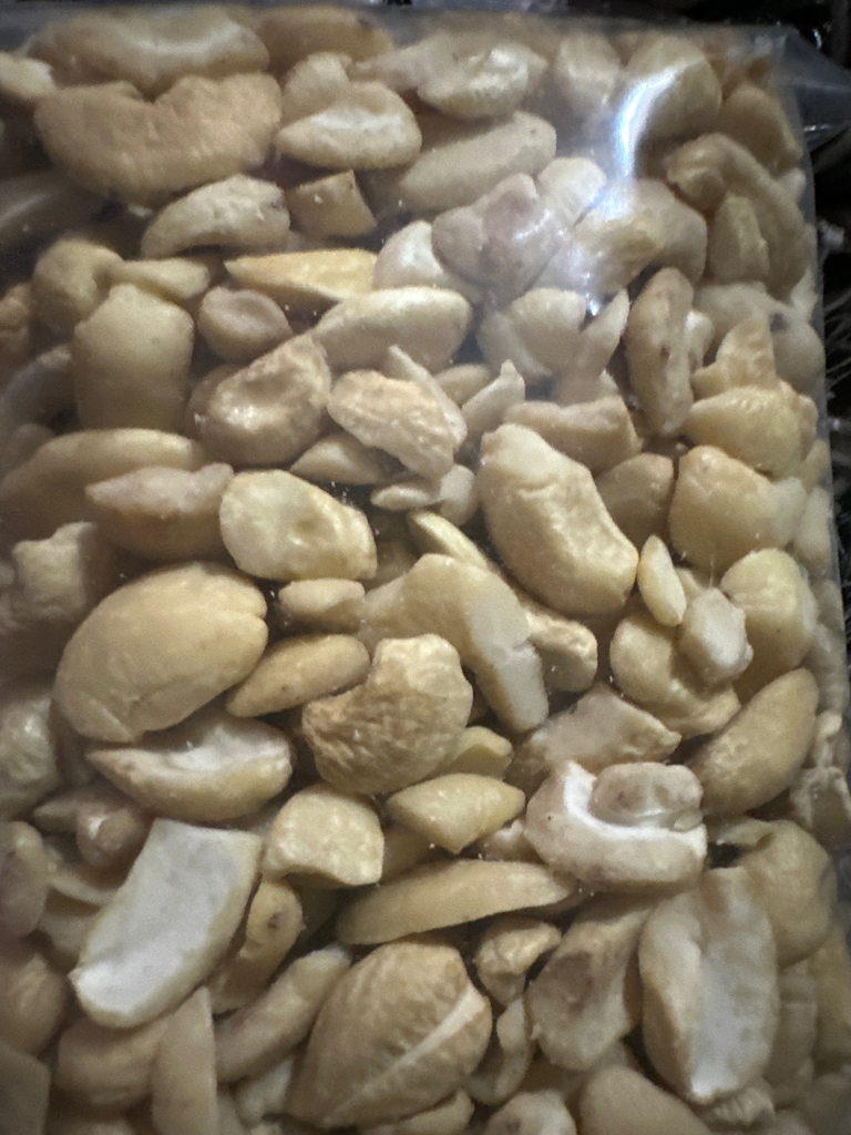 Almond 200